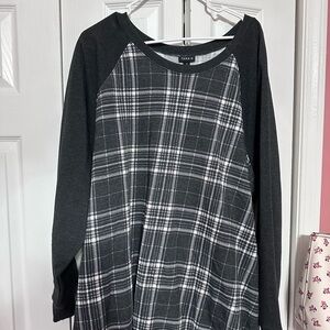 Torrid Charcoal Plaid Women's Sweater NWT
